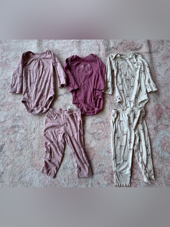 Carter's Other - CARTERS— Girls Long Sleeve Bodysuit & Pants Bundle (18 Months)